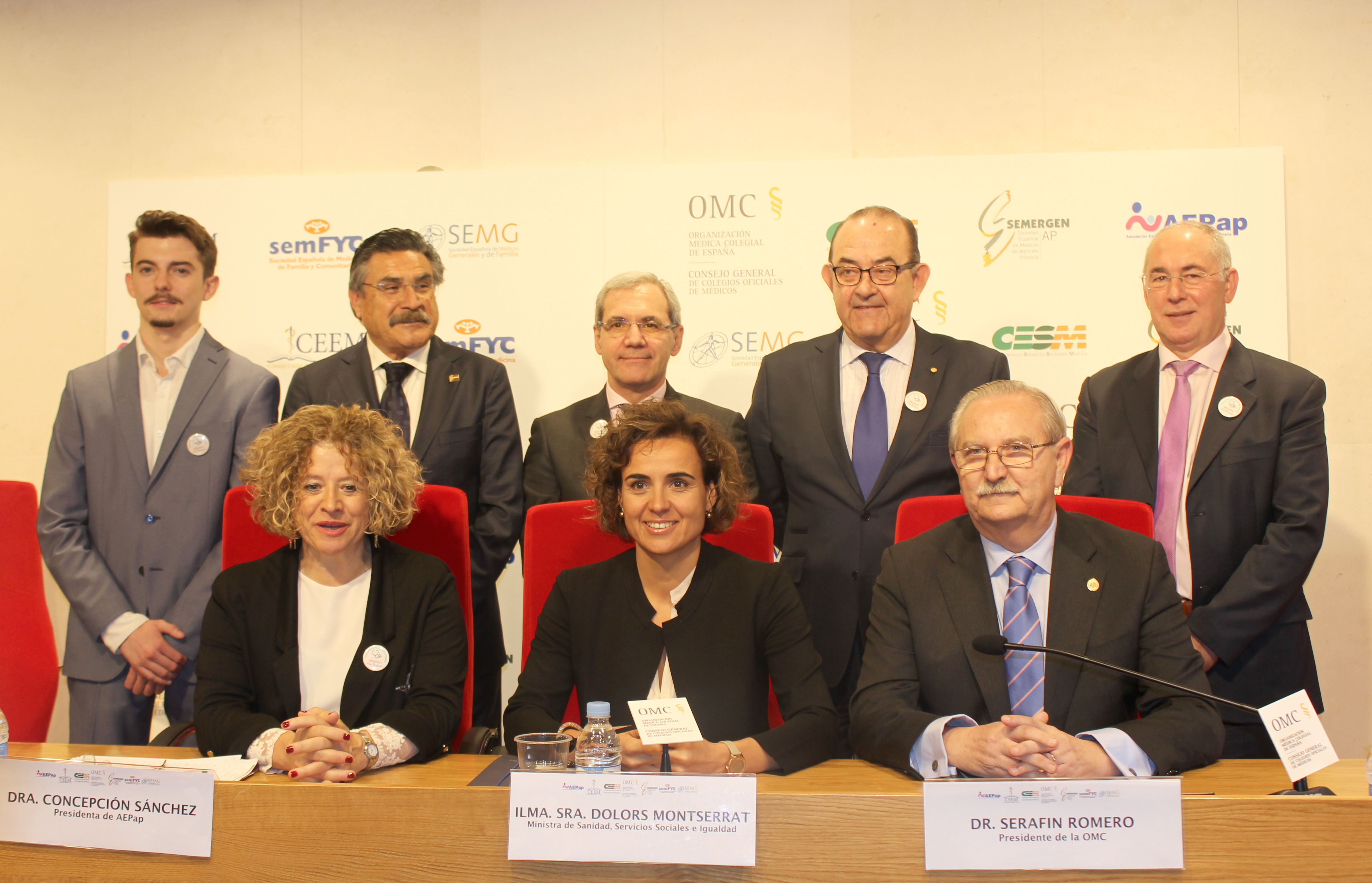 La ministra de Sanidad se suma a la celebración del Día Nacional de la Atención Primaria