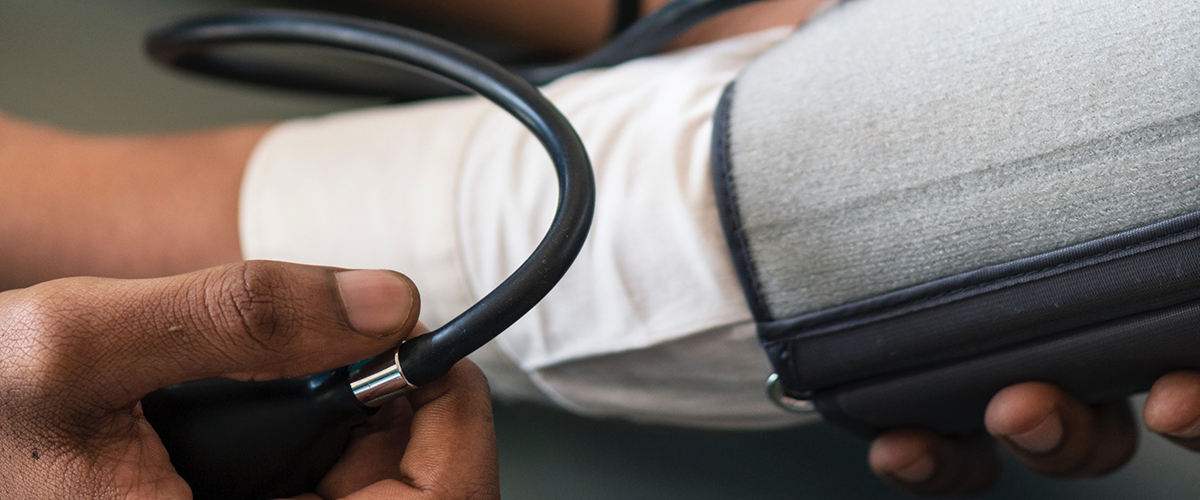 Los médicos de familia abogan por individualizar los umbrales de intervención en casos de hipertensión arterial de acuerdo con el cuadro clínico de cada paciente para evitar sobrediagnósticos