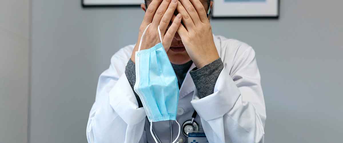 Revista Clínica analiza el síndrome de burnout en profesionales de Atención Primaria de Elda y San Juan