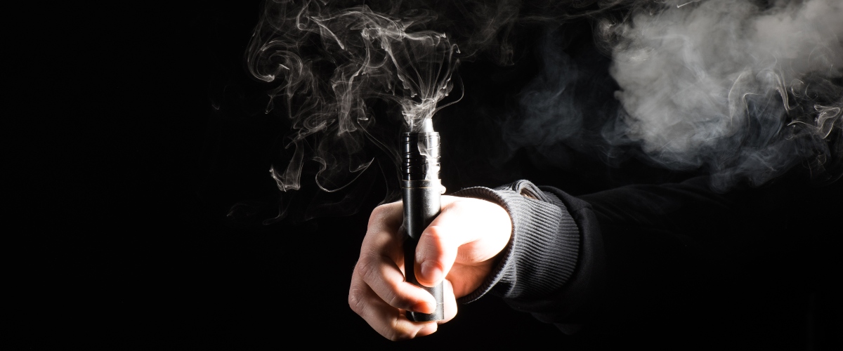 Preocupante aumento del consumo de cigarrillos electrónicos o vapeadores y cachimbas en la adolescencia